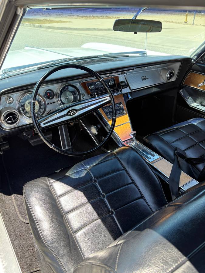 Buick-riviera-1964-white-8