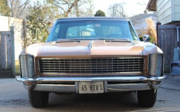 Buick-riviera-1965-custom-1