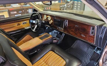 Buick-riviera-1979-custom-1