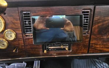 Buick-riviera-1979-custom-3