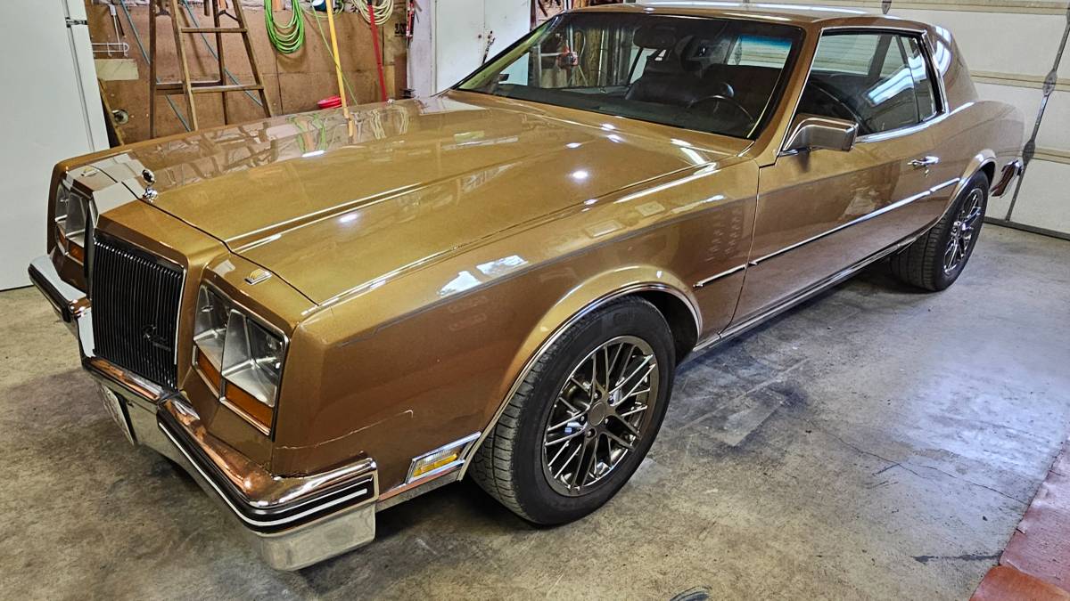 Buick-riviera-1979-custom-6
