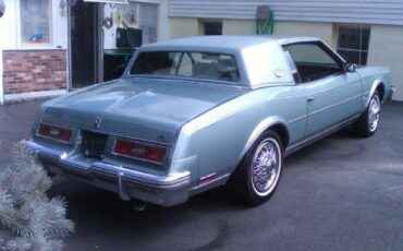 Buick-riviera-1981-1