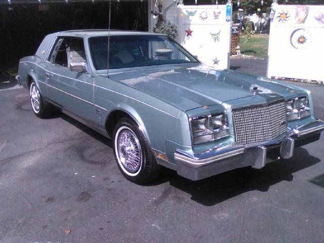 Buick-riviera-1981