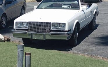 Buick-riviera-1983-1