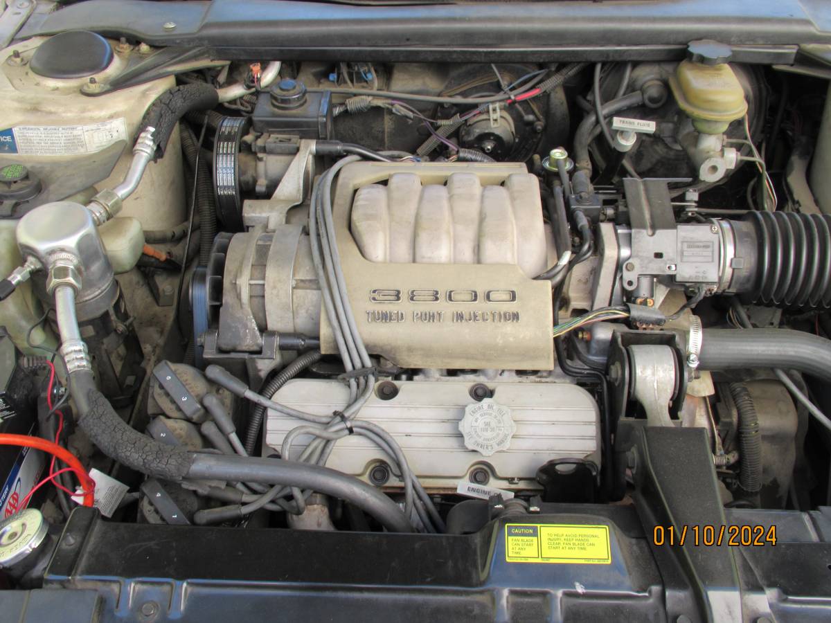 Buick-riviera-1991-11