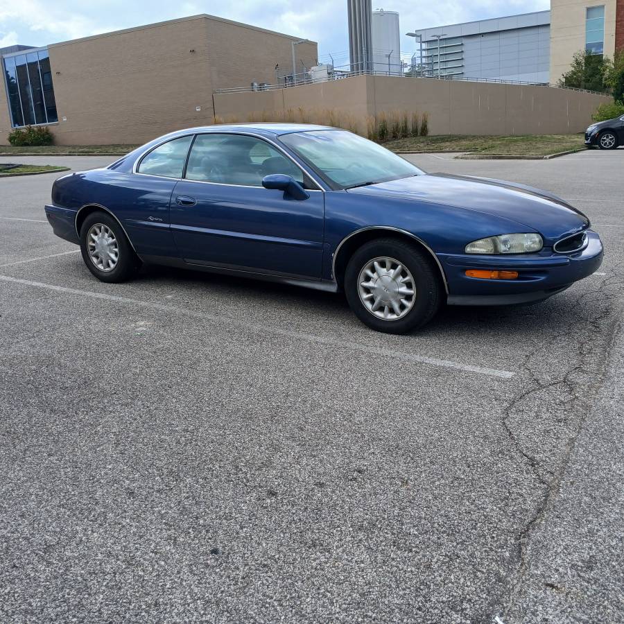Buick-riviera-1995-blue
