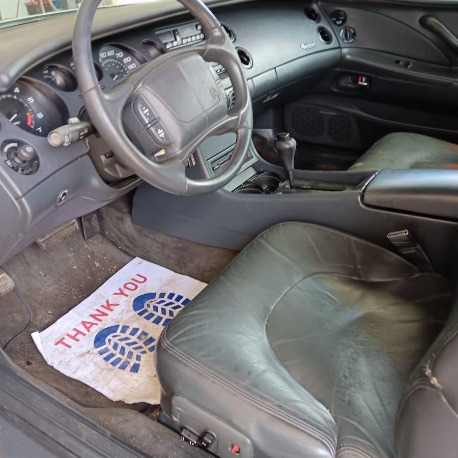 Buick-riviera-1995-grey-2