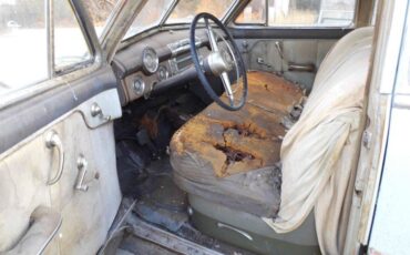 Buick-roadmaster-1948-15