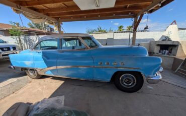Buick-roadmaster-1954-blue