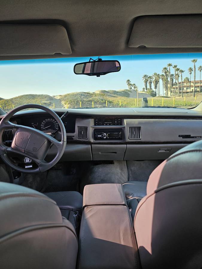 Buick-roadmaster-1994-blue-17