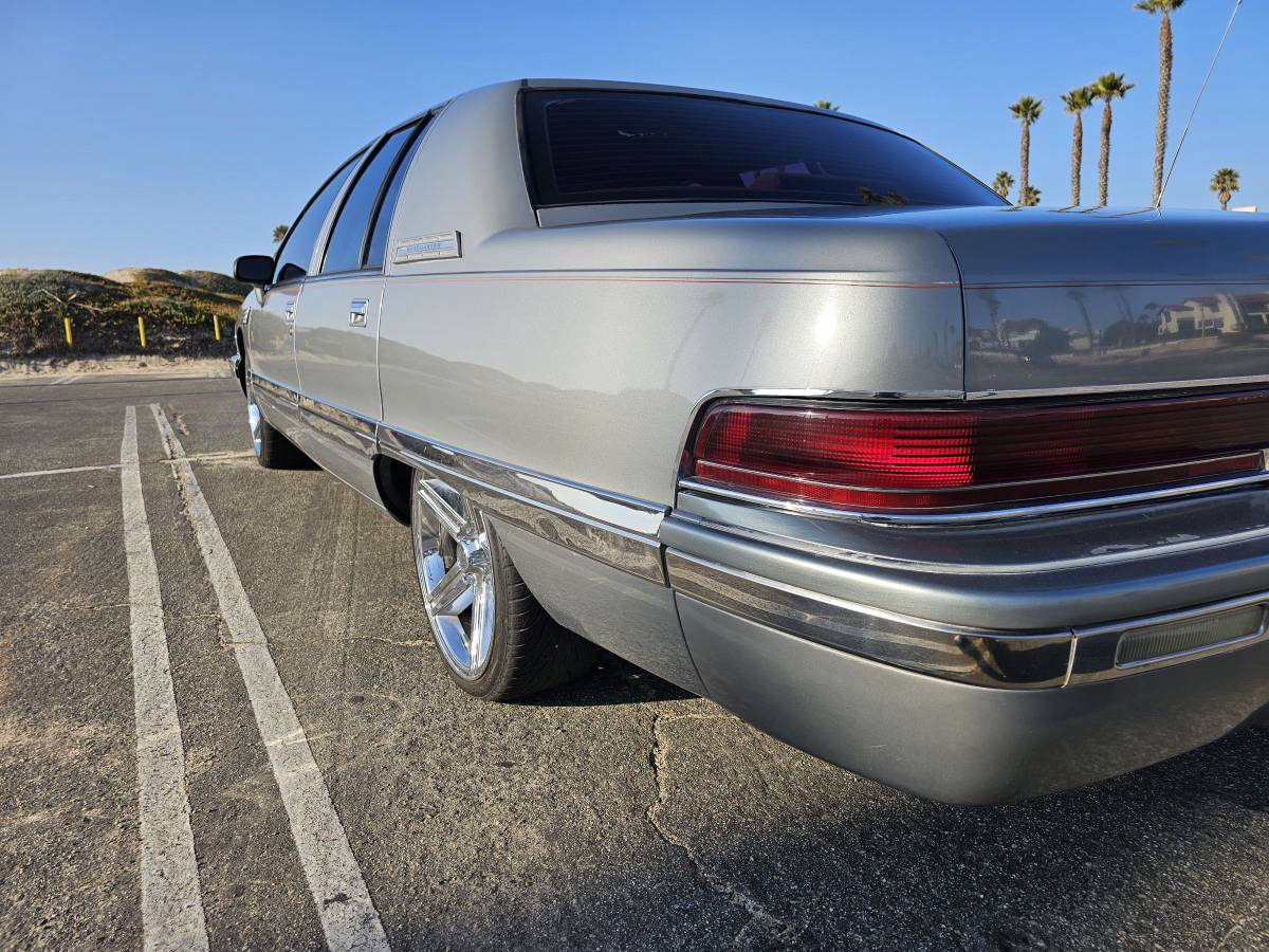 Buick-roadmaster-1994-blue-9