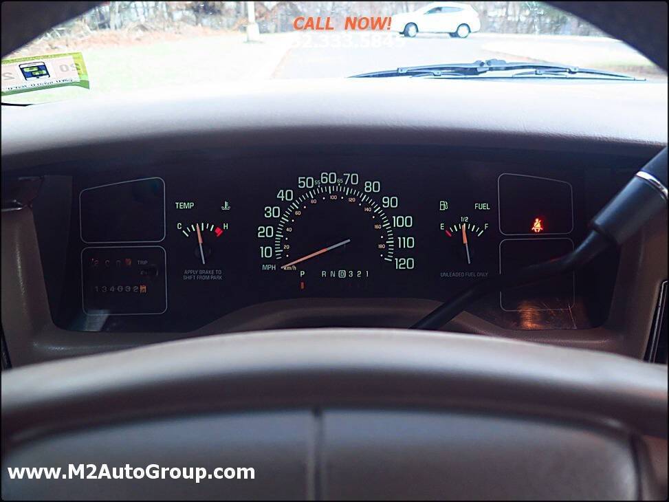 Buick-roadmaster-1996-white-28