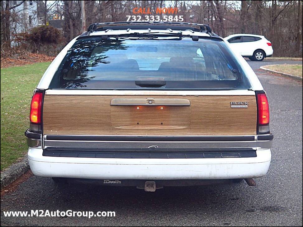 Buick-roadmaster-1996-white-66