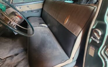 Buick-roadmaster-estate-wagon-1953-12