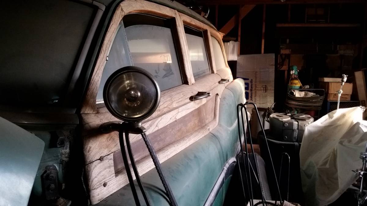 Buick-roadmaster-estate-wagon-1953-3