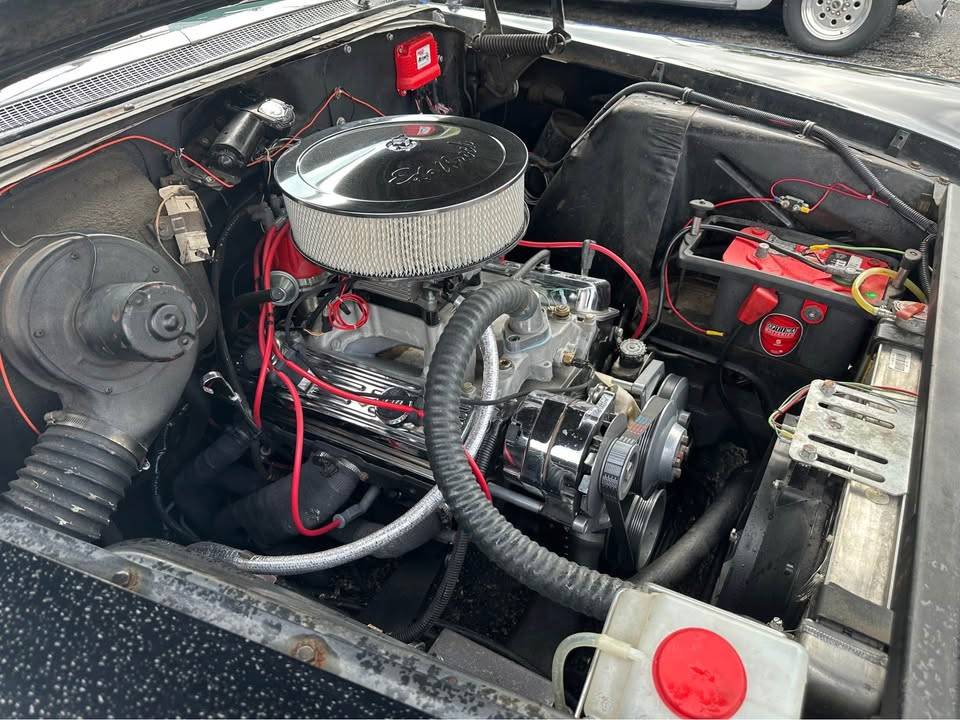 Buick-roadmaster-estate-wagon-1956-black-1