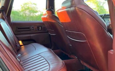 Buick-roadmaster-estate-wagon-1992-blue-15