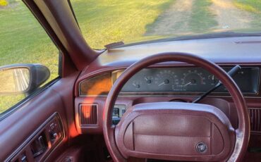Buick-roadmaster-estate-wagon-1992-blue-17