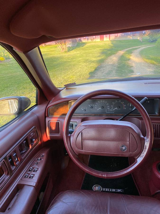 Buick-roadmaster-estate-wagon-1992-blue-17
