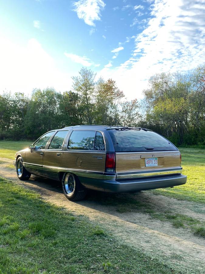 Buick-roadmaster-estate-wagon-1992-blue-9