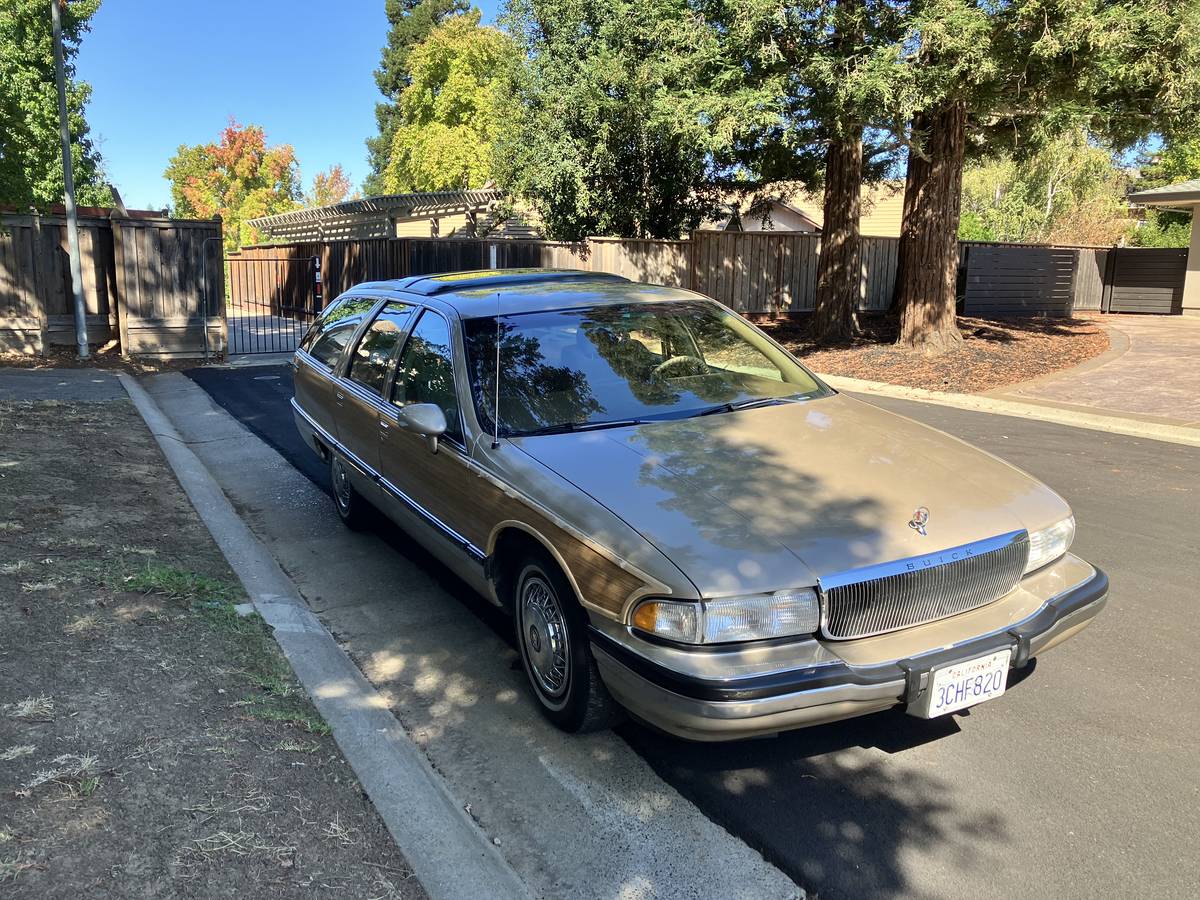 Buick-roadmaster-estate-wagon-1993-custom-19