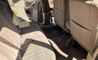 Buick-roadmaster-estate-wagon-1993-custom-8