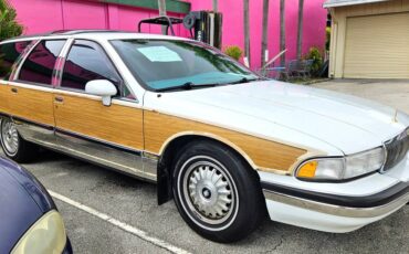 Buick-roadmaster-estate-wagon-1994-white-1
