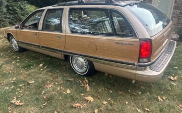 Buick-roadmaster-estate-wagon-1996-3