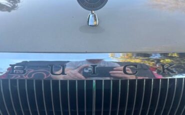 Buick-roadmaster-estate-wagon-1996-30