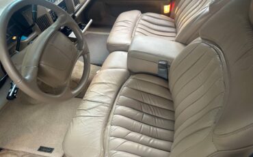 Buick-roadmaster-estate-wagon-1996