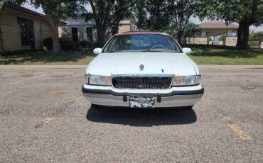 Buick-roadmaster-estate-wagon-1996-white-10