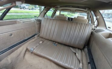Buick-roadmaster-estate-wagon-1996-white-14