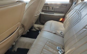 Buick-roadmaster-estate-wagon-1996-white-6
