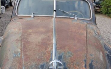 Buick-sedan-series-1947-black-3