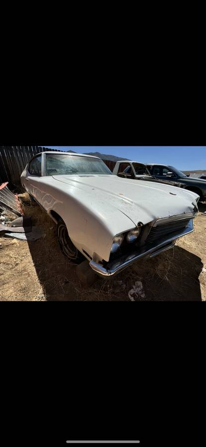 Buick-skylark-1972-white-2