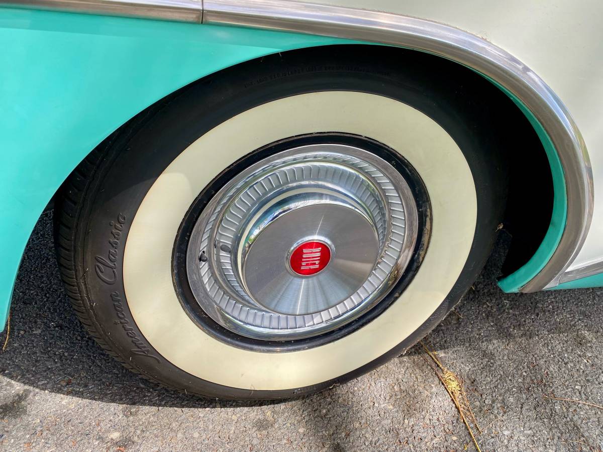 Buick-super-riviera-1955-green-13