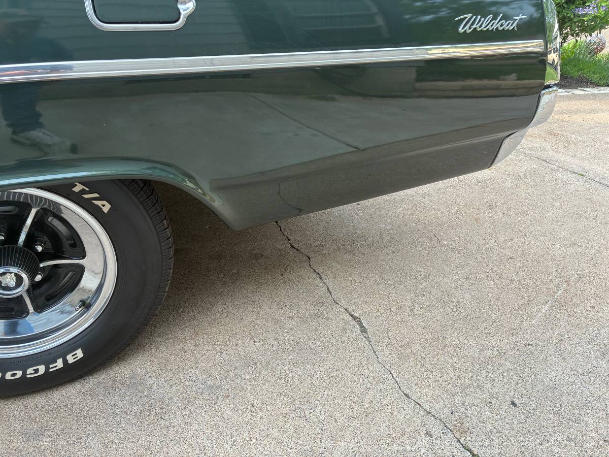Buick-wildcat-1963-green-10