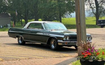 Buick-wildcat-1963-green-15