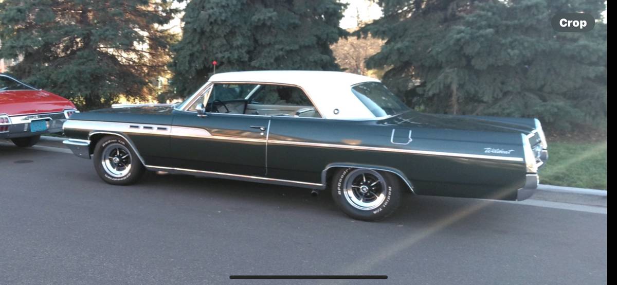 Buick-wildcat-1963-green-17
