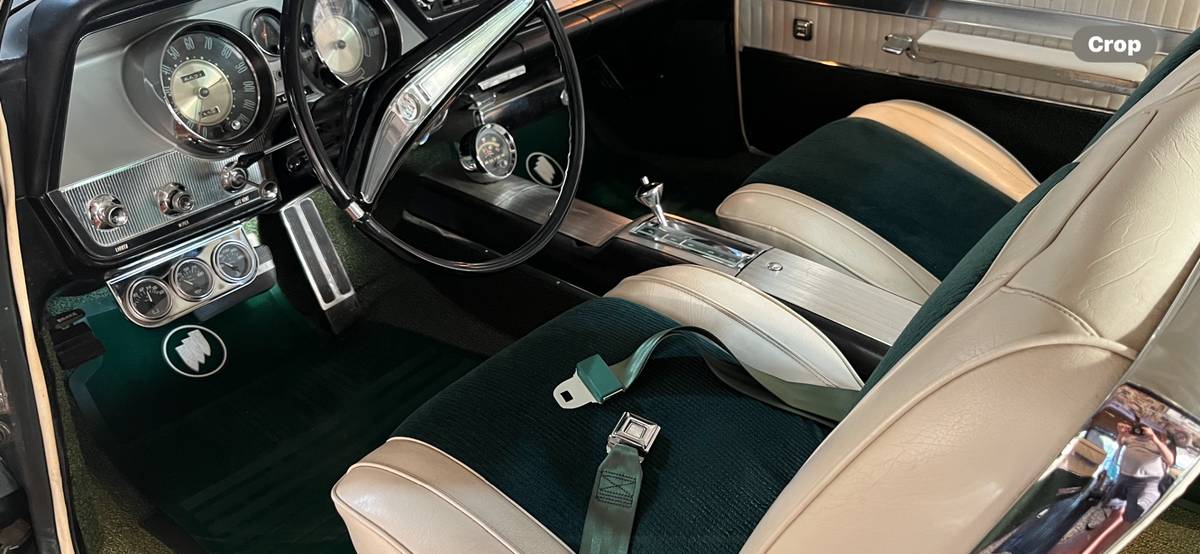 Buick-wildcat-1963-green-6