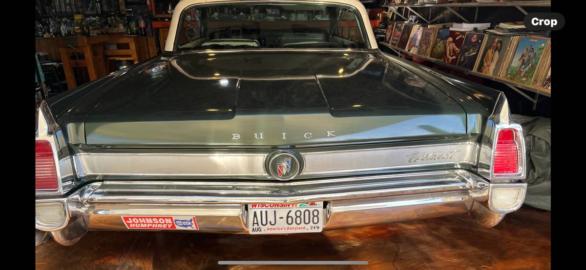 Buick-wildcat-1963-green-8