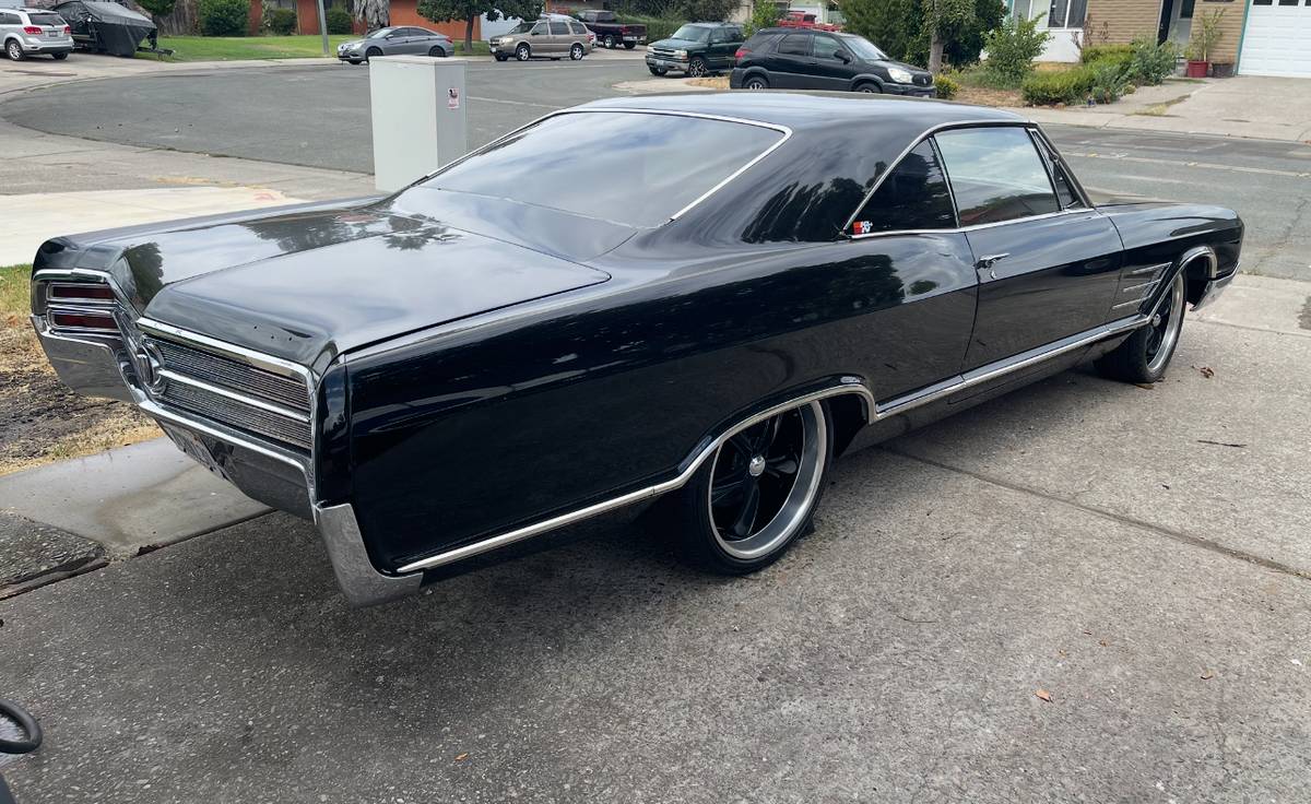 Buick-wildcat-1965-1