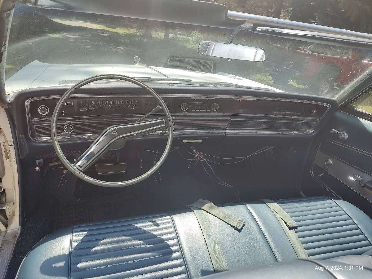 Buick-wildcat-1966-white-8
