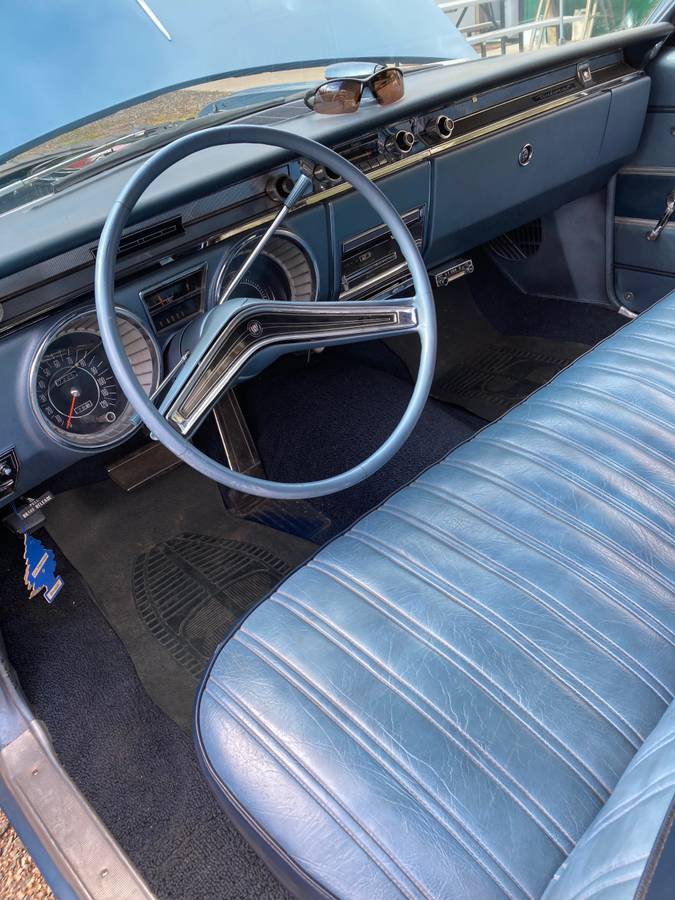 Buick-wildcat-convertible.-1965-blue