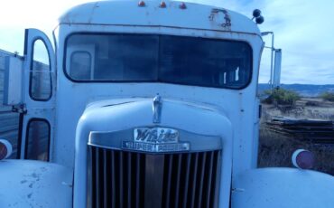 Bus-1956-white-4
