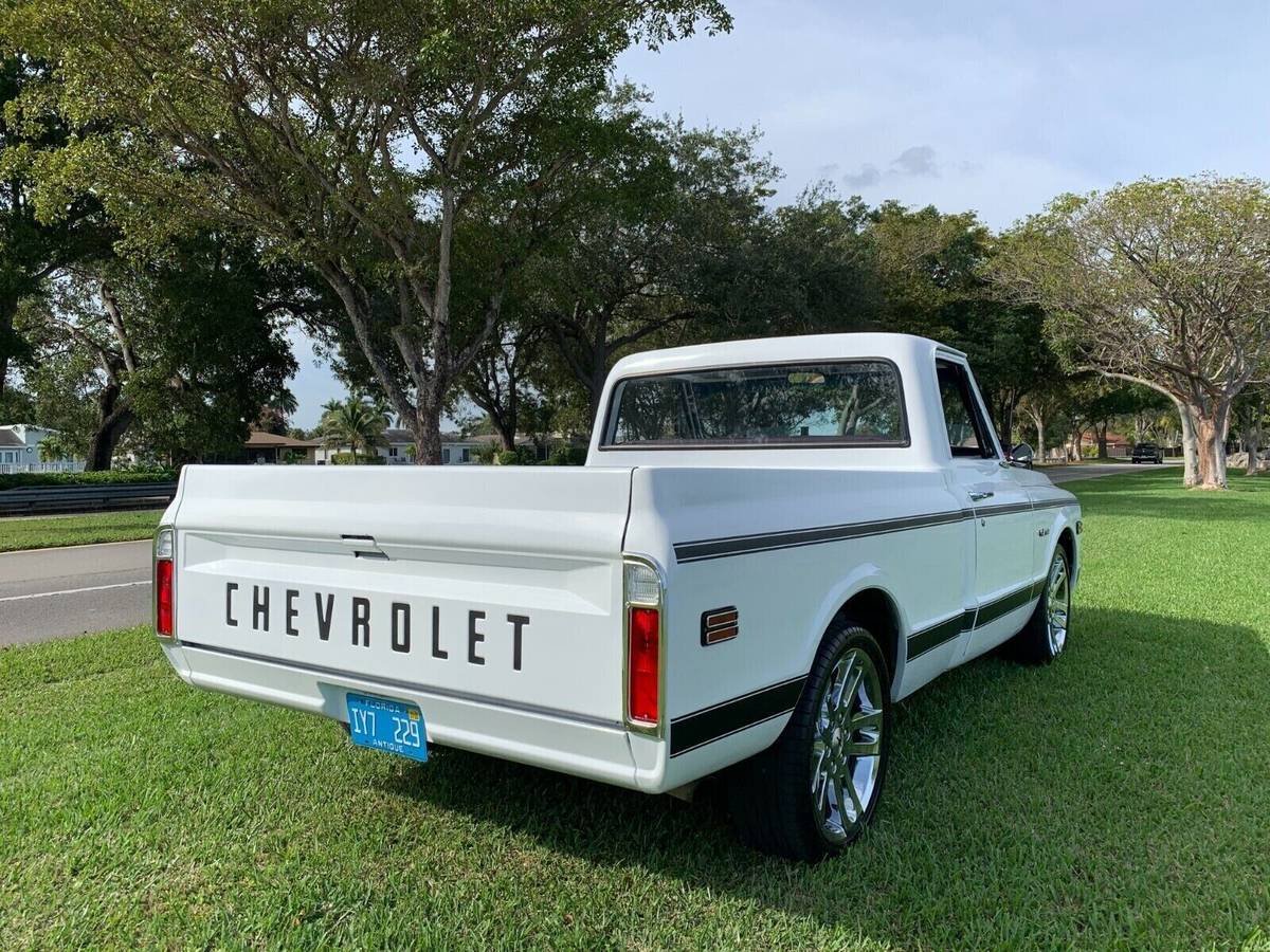 C10-1969-white-1