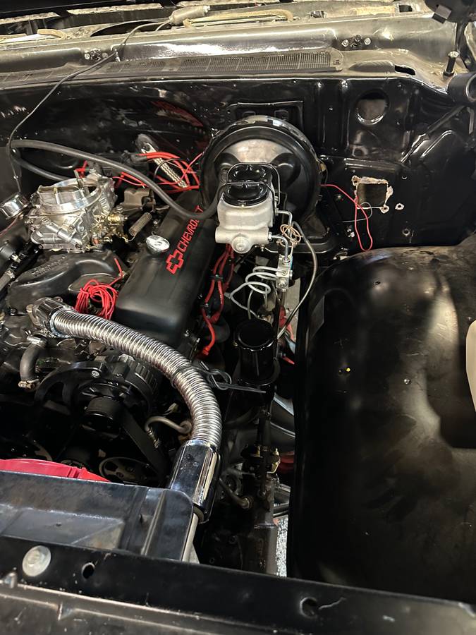 C10-2wd-1980-black-2