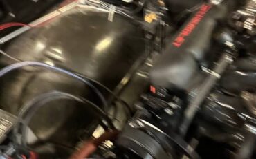 C10-2wd-1980-black-3
