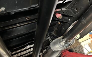 C10-2wd-1980-black-7