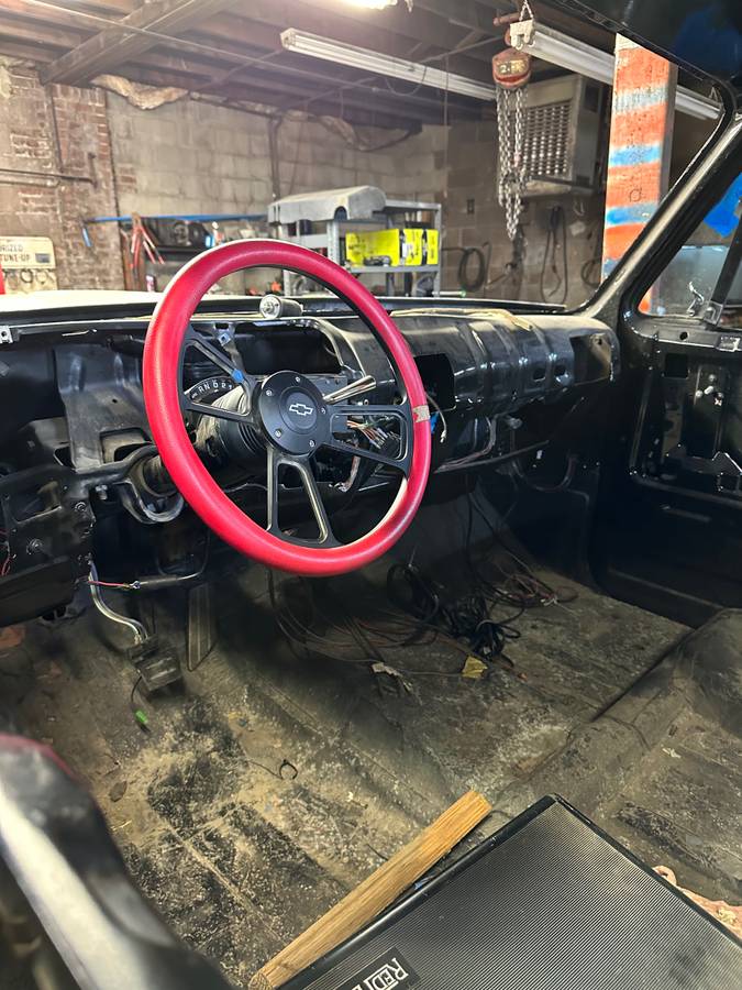 C10-2wd-1980-black